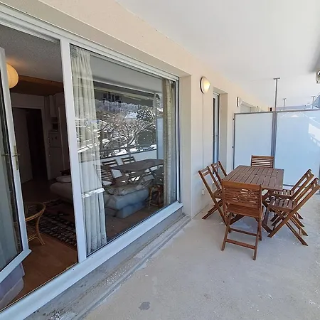 F3 Confortable Avec Terrasse Et Parking Au Mont-dore, Jusqu'a 5 Couchages - Fr-1-415-169 דירה *